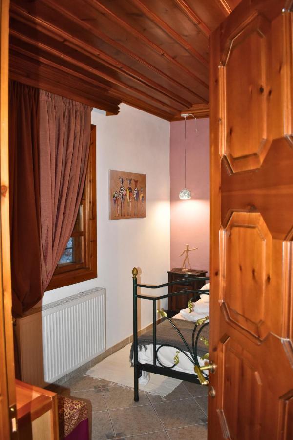 Lila'S Guest House Mikros Prinos Exterior foto